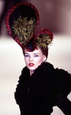 Unusual Hats, Mad Hat, Couture Hats, Wearing A Hat