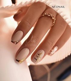 Nails With Gold, Unghie Sfumate, Festival Nails, Elegant Nails, Gorgeous Nails