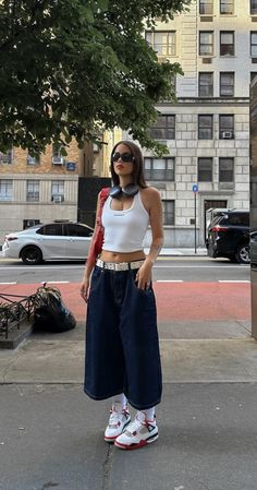 Y2k Outfits Crop Top, Retro Jordans Outfit Womens, Video Game Outfits Fashion Styles, Air Jordan 2 Retro Outfit, Air Jordan Retro 4 Outfit Women, Eyelet Belt Outfit, Red And Black Summer Outfits, Streetwear Outfit Inspo Women, White Belt Outfit Y2k