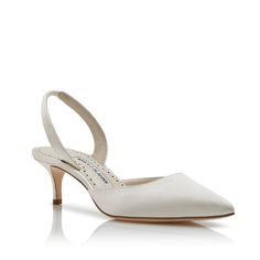 Manolo Blahnik - CAROLYNE BRIDE - https://www.manoloblahnik.com/us/shopping/carolyne-bride-11995125 Manolo Blahnik Carolyne, Manolo Blahnik White, Shoes Manolo Blahnik, Formal Pumps, Blahnik Shoes, Manolo Blahnik Shoes, Wedding Heels, Slingback Heel, Famous Women