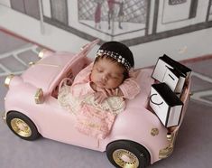 Newborn Photography Girly Black, Pink Maternity Photoshoot, Mommy Daughter Photoshoot, Mirror Floor, Newborn Shoot, Pink Car, Newborn Photography Props, Newborn Photoshoot