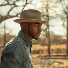 Natural Stetson Stratoliner, Commercial Airplane, Stetson Fedora, Pork Pie Hat, Men’s Boots, Casual Bottoms, Wide Trousers, Dress Hat, The Golden Age