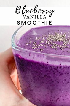 blueberry vanilla smoothie in a glass with gold sprinkles on top