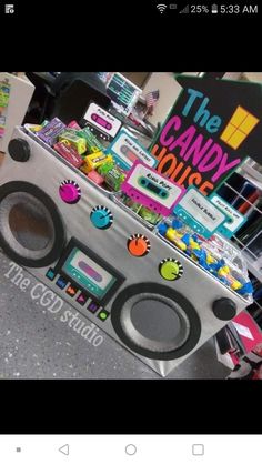 an old school boombox with the words candy tours on it's front and side