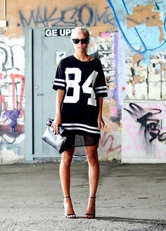 Victoria Tornegren, Hip Hop Mode, Looks Adidas, Outfit Sport, Vintage Street Fashion, Urban Apparel, Sports Luxe, Hip Hop Outfits, Estilo Chic