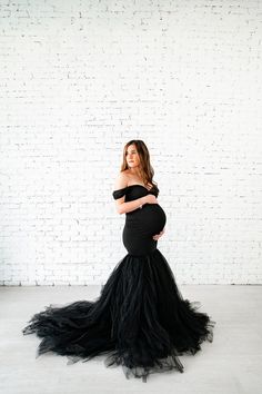 Black Onyx Ariel Maternity Photoshoot Dress Onesize - Chicaboo Ariel Skirt, Maternity Photoshoot Dress, Maternity Dresses For Photoshoot, Crop Top Set, Tube Skirt, Photoshoot Dress, Maternity Skirt, Maternity Photoshoot, Black Jersey