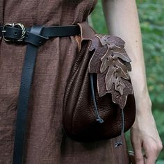 Pirata Vikingos Retro Antiguo Medieval Renacimiento bolsa Mujer Disfraz Cosecha Cosplay Maleta Víspera de Todos los Santos 2023 - MXN $345.03 Steampunk Waist Bag, Fae Fashion, Leaf Purse, Sac Halloween, Archery Women, Leather Belt Pouch, Medieval Belt, Sacs Design, Steampunk Cosplay