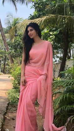 Mony Roy, Mouni Roy Dresses, Moni Roy, Mouny Roy, Mouni Roy, Anarkali Dress Pattern