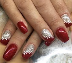 Christmas Nail Art Red, Pretty Nail Polish Colors, Brown Acrylic Nails, Nail Tip Designs, December Nails, Gel Acrylic Nails, Fancy Nails Designs, Christmas Gel Nails, Festival Nails