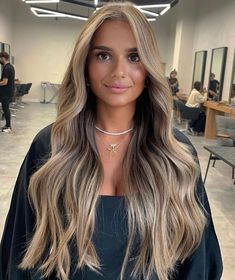 Ayla Woodruff Hair, Light Brown Hair W Blonde Highlights, Brunette Hair Dyed Blonde, Blonde Hights With Brown Hair, Full Highlights For Dark Hair Blonde, Light Brown Dyed Hair, Blended Highlights On Brown Hair, Brown Hair With Light Blonde Highlights, Hair For Brown Eyes