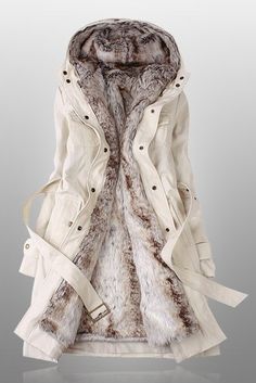 Beige Parka, Faux Fur Hooded Jacket, Looks Pinterest, Moda Vintage, Looks Chic, Look Casual, Looks Style, Look Fashion, Winter Coat