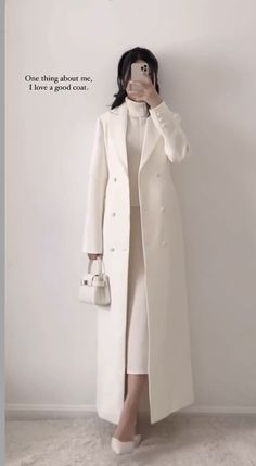 White Ootd Classy, Woman Outfits Classy, Coats For Women Winter Classy, Korean Formal Outfits For Women, Elegant Blazer Outfits, Old Money Modest Outfit, Classy Korean Outfits, Formal Winter Outfits For Women, Korean Outfits Elegant