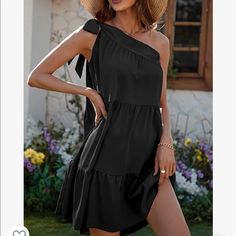 A Fashion One Shoulder Black Mini Swing Dress. Size Small. New With Out Tags. Never Worn. 100% Polyester Dress For Concert, Beach Party Dress, Chiffon Summer Dress, French Dress, Sleeveless Outfit, Ruffle Midi Dress, Hem Design, Ruffle Mini Dress, Chiffon Skirt