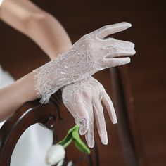 Aesthetic Gloves, Royalty Dr, Floral Gloves, Tulle Gloves, White Eyelashes, Soft Gloves, Estilo Real