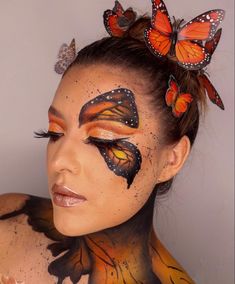 Full Face Butterfly Makeup, Butterfly Fantasy Makeup, Monarch Butterfly Costume Women, Halloween Butterfly Costume, Butterfly Costume Diy Women, Buterfluffy Makeup, Butterfly Custome Halloween, Diy Butterfly Costume For Women, Makeup Papillon