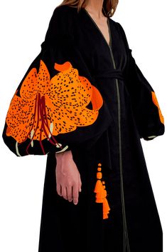 Black/Orange Long Luxurious Women's Dress – Yuliya Magdych Outfit Elegantes, Estilo Hippy, Mode Abaya, Moda Vintage, Abayas Fashion, Fashion Design Clothes