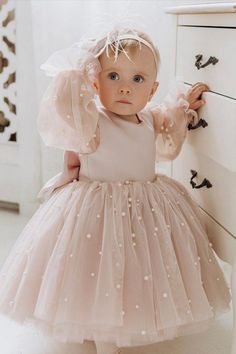 Cute ivory flower girl dress for your little princess. Your little girl would look gorgeous in this dress on wedding ceremony, wedding party, birthday party or any other event. Available sizes for babies, toddlers and a little bit older kids and girls. Link to our shop to check out more of our dresses: etsy.com/shop/LaVlyDress All dresses are totally handmade. We ship worldwide #flowergirldress #girldress #tulledress #cutedress #simpledresses #floorlengthdresses #toddlerdress Baby Bridesmaid Dresses, Gonna In Tulle, 1st Birthday Dresses, Toddler Party Dress, First Birthday Dresses