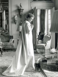 Otto Von Bismarck, Cafe Society, Opulent Interiors, Simply Fashion, Cristóbal Balenciaga, Diana Vreeland, Crystal Goddess, Well Dressed Women