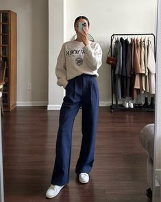 Navy Pants Outfit Women, Trousers And Sneakers Outfit, Work Outfit Business Casual, Blue Trousers Outfit, Navy Pants Outfit, Work Outfit Casual, Life With Jazz, Blue Pants Outfit, Friday Outfit For Work