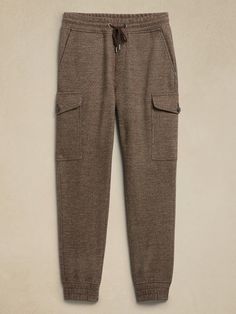 Sumptuous like it's half-zip counterpart, this luxurious jogger is made in a beautiful blend of soft cotton and warm wool with utilitarian cargo pockets for secure storage.  RELAXED TAPERED FIT: Mid rise, straight through the hip and thigh, tapered l Cargo Joggers, Half Zip, Tapered Legs, Banana Republic, Mid Rise, Elastic, Wool