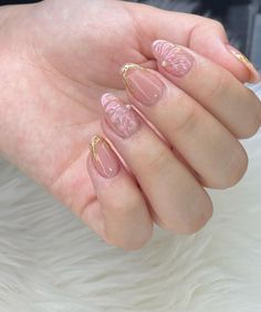 Pink Korean Nails, Nails Design Simple, Minimalist Nail, Ringing In The New Year, Hello Nails, Summer Stuff, Simple Gel Nails