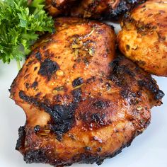 grilled chicken with parsley on the side