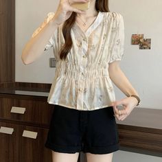 Olivia Mark - Chic Bubble Sleeve Short-Sleeved Blouse with Waist Cinching Detail Long Sleeve Chiffon Shirt, Strappy Tank Tops, Bubble Sleeve, Shirt Blouses Tops, Sleeves Clothing, Chiffon Long Sleeve, Chiffon Shirt, Cinched Waist, Types Of Collars