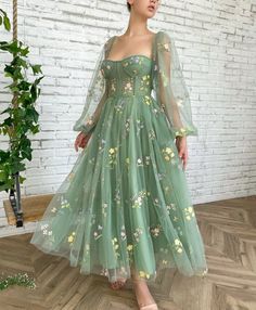 Flourishing Meadow Corset Dress - Teuta Matoshi Gaun Tulle, Elegant Homecoming Dresses, Tea Length Prom Dress, Wedding Evening Gown, Embroidered Tulle Dress, Green Evening Dress, Sweetheart Neckline Dress, 파티 드레스, Ankle Length Dress