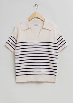 Open-Collar Short Sleeve Sweater - Cream/Navy Blue Striped - & Other Stories WW Short Sleeve Sweater, Half Zip Sweaters, Striped Polo Shirt, Cool Vintage, Short Sleeved Sweaters, Knitted Tank Top, Cut Jeans, Blue Cream