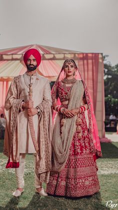 India Wedding Photography, Red Bridal Lehenga, Bridal Lehenga Designs, Groom Wedding Dress