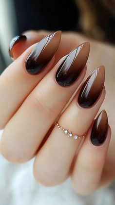 Chocolate brown ombre nails bring a rich, cozy vibe to your November look. This warm gradient is perfect for fall! Click the pin and follow us for more stunning nail ideas. #ChocolateBrownNails #OmbreNails #FallNails #NovemberNails #NailInspo Nail 2024 Designs, Beautiful Brown Nails, Ombre Nail Almond Shape, Nails Acrylic Fall Colors Design, Dark October Nails, Fall Brown Gel Nails, Yellow And Black Ombre Nails, Nail Chocolate Color, Brown Chrome Ombre Nails