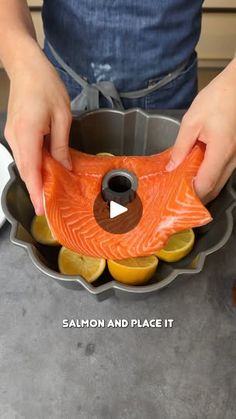 Salmon Baked, Pan Salmon, Salmon Recipes Baked Healthy, Lemon Garlic Salmon, Beachbody Recipes, Salmon Bowl, Bundt Cake Pan, Baked Salmon Recipes, Salmon Dishes