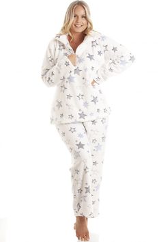 Relax, unwind and stay cosy in these gorgeous Star print Pyjamas. These pyjamas are the perfect thing for the cold Winter nights. Star Burst, Winter Nights, Print Pajamas, Funnel Neck, Fashion Face, Star Print, Funnel, Nightwear, Pajama Set