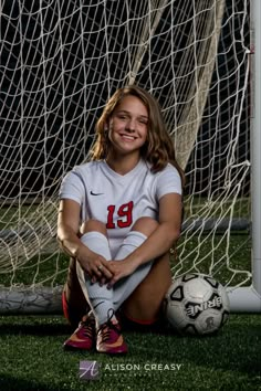 Soccer Goalie Poses, Sibling Soccer Pictures Photo Ideas, Soccer Photo Shoot Ideas, Senior Girl Soccer Portraits, Senior Picture Ideas Soccer Goalie, Soccer Picture Ideas Friends, Media Day Poses Soccer Goalkeeper, Individual Soccer Pictures, Senior Soccer Photoshoot