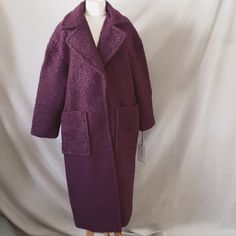 Purple Fleece Lined Beautiful Coat. Oversized Purple Outerwear For Fall, Cozy Oversized Purple Outerwear, Ugg Coat, Quilted Fleece Jacket, Ugg Jacket, Long Teddy Coat, Oversize Coat, Purple Fleece, Luxury Jacket