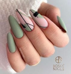 Самый красивый маникюр на весну и лето 2023-2024 — фото Bright Gel Nails, Nail Art Inspo, Gel Nail Polish Colors, Nail Art Tips, Trendy Nail Art Designs, Gel Nail Colors, Designs Nail, Trendy Nail Art, Art Summer