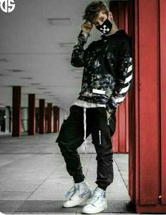 Boys Streetwear, Hypebeast Outfit, Mode Poses, Urban Style Outfits, Urban Fashion Trends, Fashion Male, Mens Fashion Streetwear