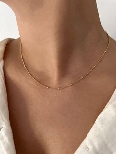 Gold Necklace Chain Women, Simple Chain Design, Simple Gold Chains For Women, Shein Jewellery, Simple Chains Gold, Pretty Jewellery Necklace, Simple Gold Chain Designs For Women, Simple Chain Designs Gold, Fancy Gold Chain For Women