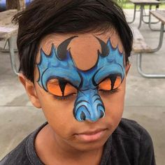 Dragon Face Paint Easy For Kids, Simple Dragon Face Paint, Boy Face Paint Ideas, Face Paint For Boys, Face Painting Ideas For Boys, Viking Face Paint, Dinosaur Face Painting