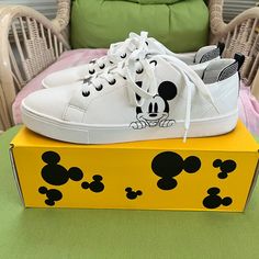 Nwt Aldo X Disney Mickey Mouse Shoes. White. Unisex 11. Worn Twice. Excellent Condition. I Am Not Affiliated With Disney Or Aldo. Smoke Free Pet Free Home. No Trades!!! Mickey Mouse Sneakers, Mickey Mouse Shoes, Disney Shoes, Aldo Shoes, Shoes White, Disney Style, Designer Sneakers, Disney Mickey Mouse, Disney Mickey