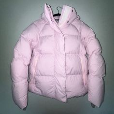 Brand New Never Worn Canada Goose Junction Parka In Sunset Pink/Rose. Absolutely Adorable Jacket. Fill: 90% White Duck Down, 10% White Duck Feather. Pink Puffer Jacket, Sunset Pink, Duck Feather, White Duck, Cute Jackets, White Ducks, Pink Jacket, Duck Down, How To Get Rich