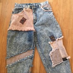 80s Vintage Kozmic Blues Acid Wash Patchwork Jeans. Mixed Fabrics, Patterns And Colors. In Good Condition With Some Wear Throughout. Patch On Back Pocket Has Some Undone Stitches. Tagged 29 And Run A Bit Small, Best Fit 27-28. Waist 28” Rise 11.5” Inseam 29” Hips 43” Acid Wash Jeans, Patchwork Jeans, Size 28 Jeans, 80s Vintage, Mixing Fabrics, Jeans Color, Wash Jeans, Acid Wash, Fabric Art