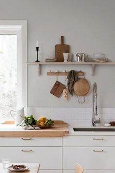 the kitchen is clean and ready for us to use in the day or night time