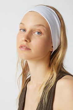 Set of two seamless headwraps in a soft and stretchy knit. Features Soft & stretchy headband set Set of two headwrap headbands Soft knit with a stretchy finish Stretch fit Includes two headbands Content + Care Set of 2 100% Modal Hand wash Imported | Soft & Stretchy Headband Set in Black/White, Women's at Urban Outfitters Thick Headbands, Gray Headband, Head Wrap Headband, Workout Headband, Headband Set, Winter Headbands, Stretchy Headbands, Cute Headbands, Pink Fits