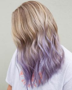 Blonde And Purple Hair, Blonde And Purple, Purple Blonde Hair, Purple Hair Color Ombre, Haarlem Netherlands, Hair Movement, Purple Ombre Hair, Ombre Blond, Dyed Hair Purple