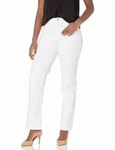 Everything that's trending in summer fashion for $40 or less Amanda Jean, Classic Taper, Taper Jeans, Gloria Vanderbilt Jeans, Basic T Shirts, Summer Swimwear, Stylish Boots, Classic Jeans