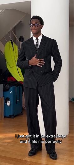 Party Suit For Men, Men Going Out Outfit Classy, Mens Wedding Outfit Ideas, Morning Dress Men, Brent Faiyaz Suit, Suit Prom Man, Mens Black Tie Outfit, Winter Formal Men Outfit, Prom Outfit Ideas Men