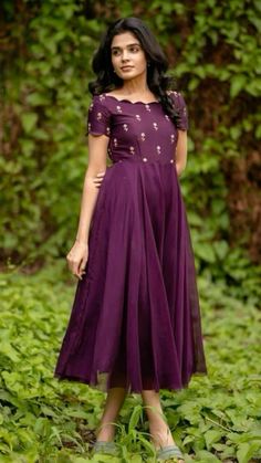 Midi dress with scalop neck Tops Stiching Pattern, Long Frocks For Women Design, Tops Stiching Models, Frock Neck Models, Trendy Long Frocks For Women, Indian Long Frocks With Sarees, Onam Outfits Ideas College, Anarkali Models For Stitching, Ethnic Frocks For Women