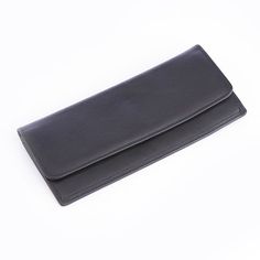 "You'll love the chic style of this genuine leather clutch from Royce Leather. You'll love the chic style of this genuine leather clutch from Royce Leather. LUGGAGE FEATURES 10 credit card pockets Lined currency compartmentLUGGAGE SIZING 7.75\"W x 3.5\"H x 0.37\"D Weight: 5 ozLUGGAGE DETAILS Top grain nappa leather Imported Manufacturer's 1-year limited warranty For warranty information please click here Size: One Size. Color: Black. Gender: unisex. Age Group: adult." Classic Leather Envelope Coin Purse, Classic Business Coin Purse With Rfid Blocking, Classic Clutch With Card Slots, Elegant Bifold Coin Purse For Business, Formal Wallet With Interior Card Slots, Black Leather Clutch With Rectangular Case, Formal Wallets With Interior Card Slots In Rectangular Case, Elegant Bifold Coin Purse For Professional Use, Chic Rectangular Business Wallet