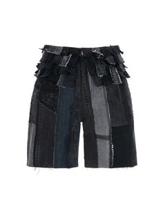 Here are your best black shorts made from secondhand denim clothes. The composition is 100% cotton fabric.*The composition of the fabric may vary a little depending on the recycled materials. It is made in a patchwork technique to minimize our production waste. We use the pieces that would otherwise end up unused (leftover after producing regular collections).The loops, two side pockets, zip and button up fastening. These are unique patchwork shorts which combine great with tops , shirts, jacket Upcycle Shorts, Boxing Outfit, Reworked Clothes, Boxing Clothes, Denim Clothes, Reworked Denim, Patchwork Shorts, Punk Outfits, Denim Patchwork